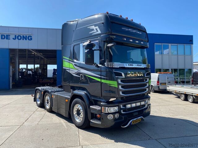 Standard tractor Scania R520 V8 / 6x2/4 / Retarder / Full air suspensio...