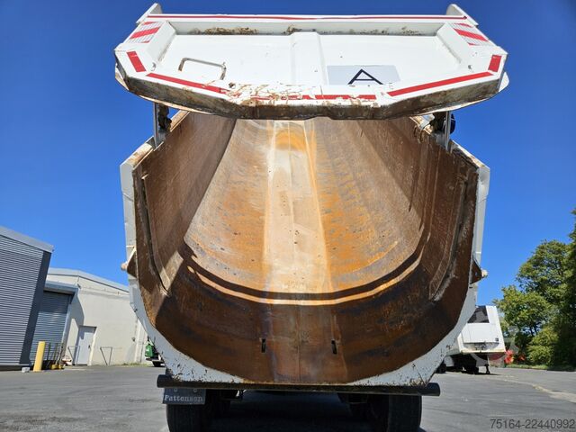 Tipper semitrailer CARNEHL CHKS/HH Stahlrundmulde / Gesteinsmulde