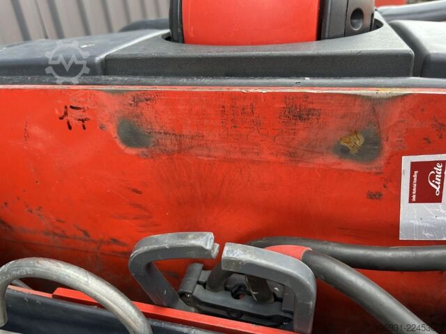 Electric Pallet Truck Linde T20AP