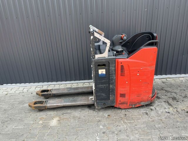 Electric Pallet Truck Linde T20SP