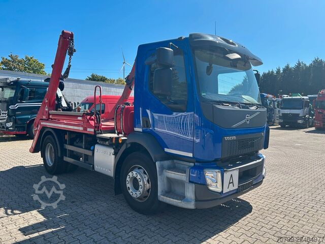 Skip truck VOLVO FL7 Absetzkipper 4x2
