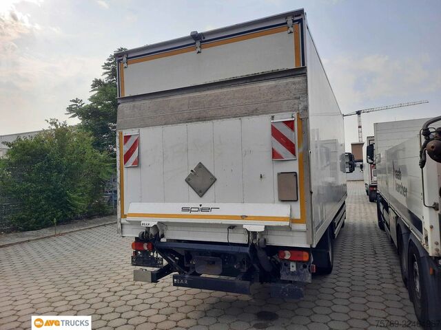 Box truck IVECO ML 140 E 28 Koffer 7,3 m LBW 1,5 t AHK 3-Sitzer