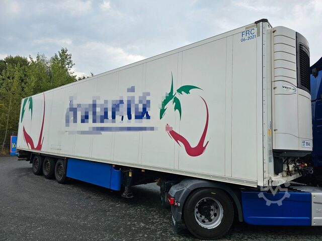 Reefer semitrailer SCHMITZ CARGOBULL SKO24/L-13.4 FP 45-Liftachse-Palettenkasten-Blum