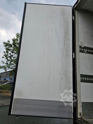 Reefer semitrailer SCHMITZ CARGOBULL SKO24/L-13.4 FP 45-Liftachse-Palettenkasten-Blum