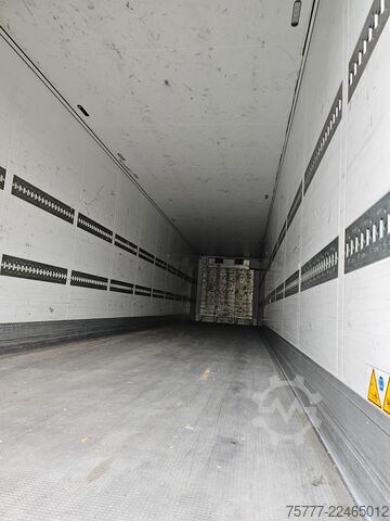 Reefer semitrailer SCHMITZ CARGOBULL SKO24/L-13.4 FP 45-Liftachse-Palettenkasten-Blum
