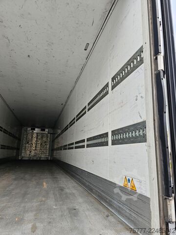 Reefer semitrailer SCHMITZ CARGOBULL SKO24/L-13.4 FP 45-Liftachse-Palettenkasten-Blum