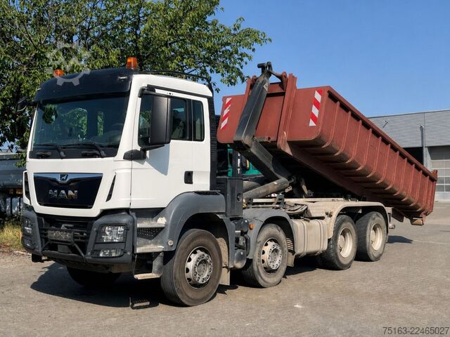 Roll-off tipper truck MAN TG-S 35.460 BB 8x4 Abrollkipper VDL 25to Funk