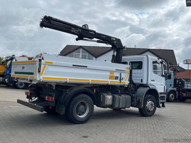 Kipper LKW MERCEDES-BENZ Axor 1826 K 4x2 2-Achs Kipper Kran Greiferst. de