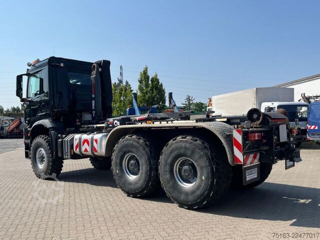 Abrollkipper MERCEDES-BENZ Arocs 3343 6x6 Abrollkipper Singelreifen kz.Rads