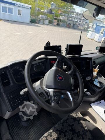 Kipper LKW MERCEDES-BENZ Arocs 3243 8x4 4 Achs Muldenkipper Meiller deuts