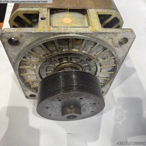 Motor SIEMENS 1PH7131-2NF02-0BC0