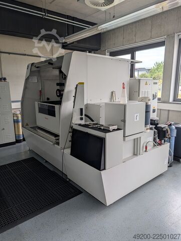 Drahterodiermaschine FANUC ROBOCUT α-1iD