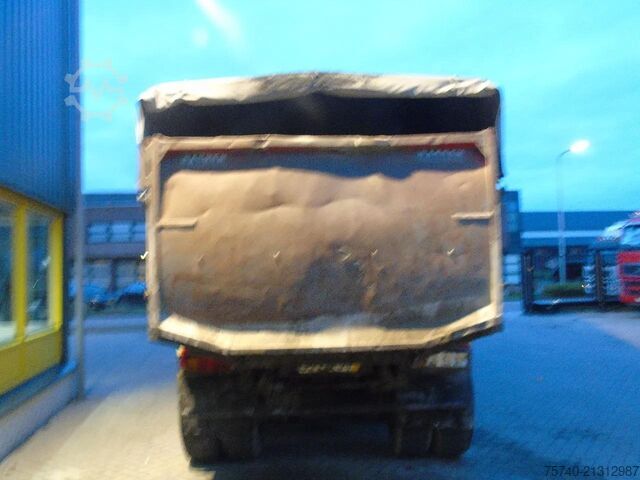 Tipper Renault Kerax 410DXI + 8X4 + MANUAL + SPRING