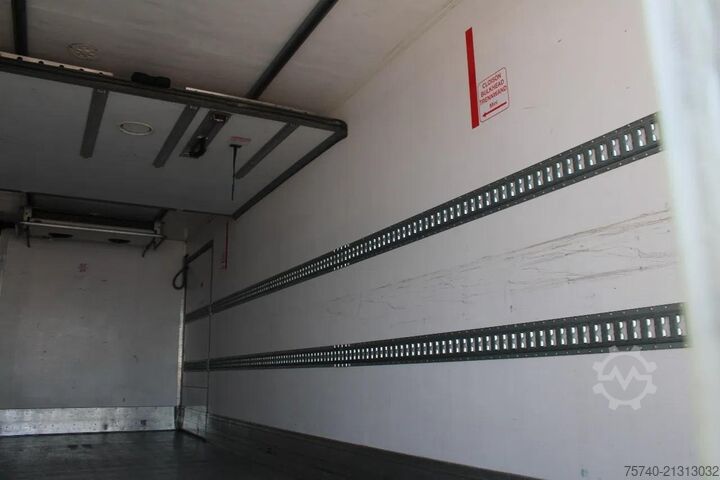 Refrigerated/freezer transport Volvo FE 280 + CARRIER + ATP/FRC + LIFT /EURO 6/ 19T