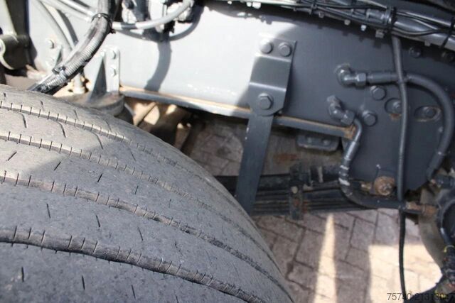 Tipper Ginaf X 5250 + TIPPER 10x4 + MANUAL