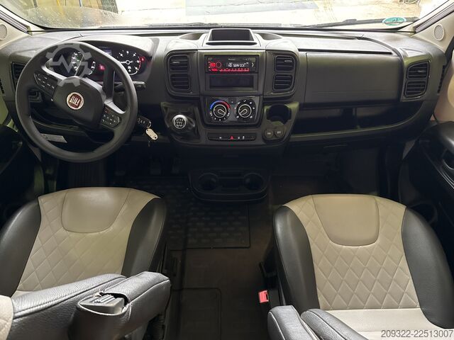Wohnwagen/Wohnmobil 2023 Fiat Ducato Weinsberg Carabus | Manuale | Tetto a Soffietto