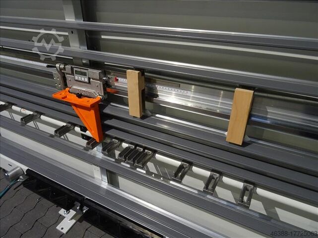 Panel saw HOLZ-HER 1255 SECTOR pro - Exhibition machine - Holz-Her 1255 SECTOR pro