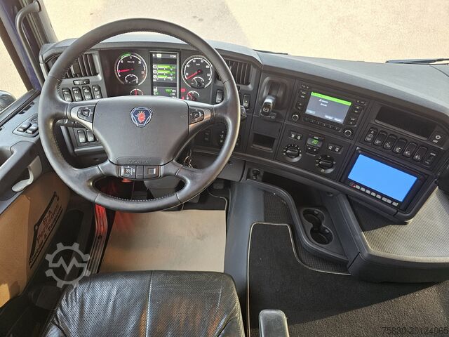 Hook arm system Scania G490 8x4*4 / PALFINGER CRANE + HOOKLIFT