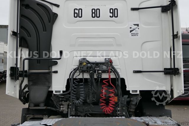 Standard tractor unit RENAULT T 460 Retarder 2-Tank Kühlbox Euro 6