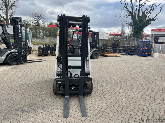 Elektro 3 Rad-Stapler Nissan A1N1E722601