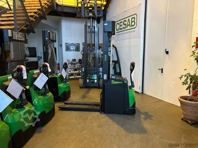 Hochhubwagen Cesab S216