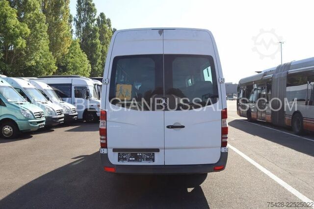 Kleinbus Mercedes-Benz Sprinter Transfer 45/ Basic 45 / 7.4m / Automat...