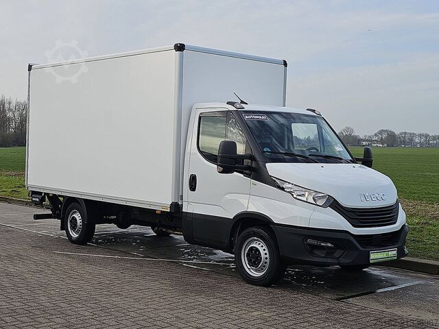 Suitcase IVECO DAILY 35S14       Bakwagen Laadklep!