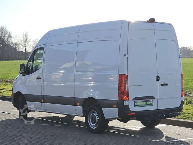 Hochdachkombi MERCEDES-BENZ SPRINTER 315 L2H2 3.5t-Trekhaak!