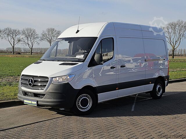 High-roof van MERCEDES-BENZ SPRINTER 214 CDI AUT. L2H2