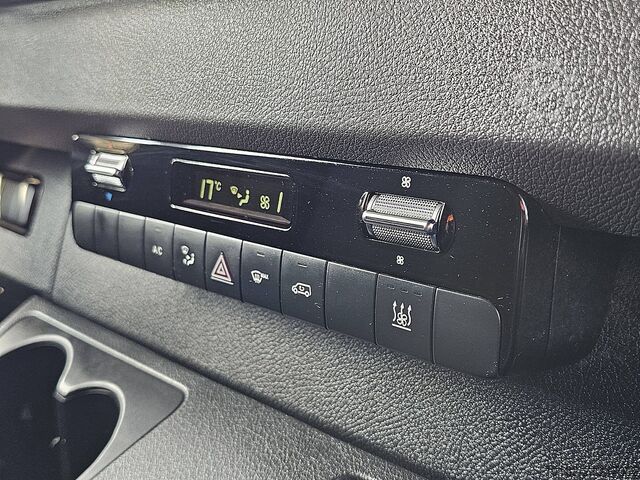 High-roof van MERCEDES-BENZ SPRINTER 214 CDI AUT. L2H2