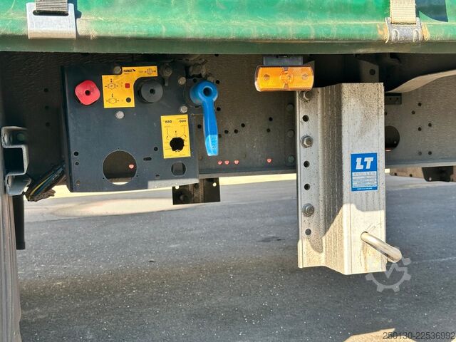 Auflieger mit Pritsche & Plane SCHMITZ CARGOBULL SCB*S3T MegaTrailer Curtainsider Edscha