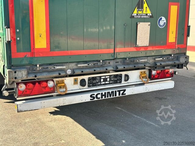 Auflieger mit Pritsche & Plane SCHMITZ CARGOBULL SCB*S3T MegaTrailer Curtainsider Edscha