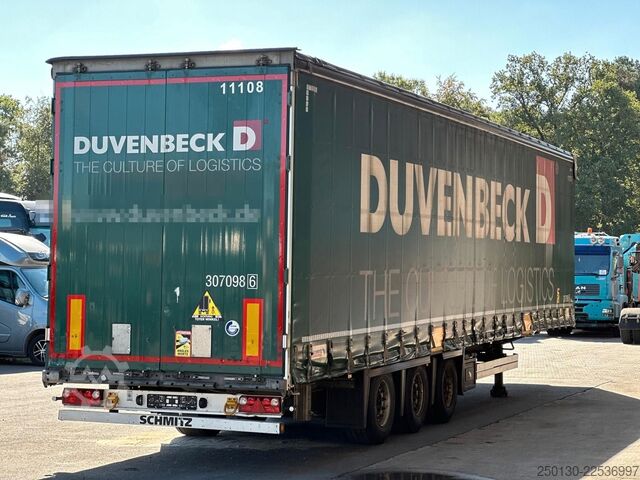 Auflieger mit Pritsche & Plane SCHMITZ CARGOBULL SCB*S3T MegaTrailer Curtainsider Edscha