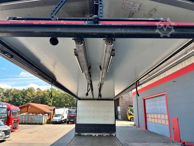 LKW mit Getränkeaufbau SCANIA R410 6x2 LL EWERS Getränketransport Zug mit LBW