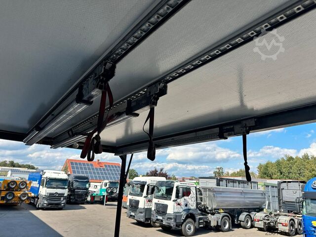 LKW mit Getränkeaufbau SCANIA R410 6x2 LL EWERS Getränketransport Zug mit LBW