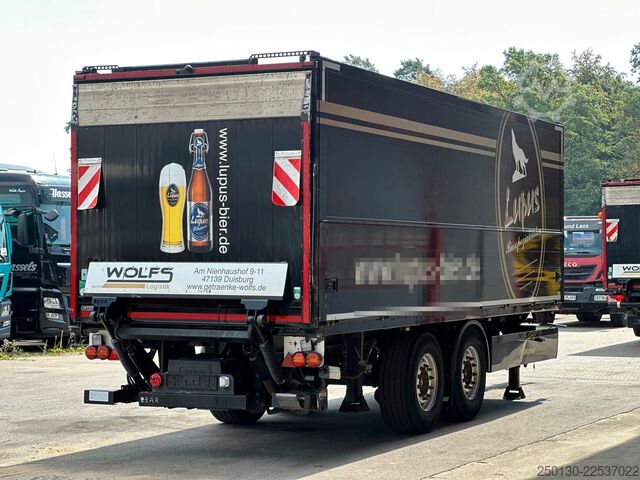 LKW mit Getränkeaufbau SCANIA R410 6x2 LL EWERS Getränketransport Zug mit LBW