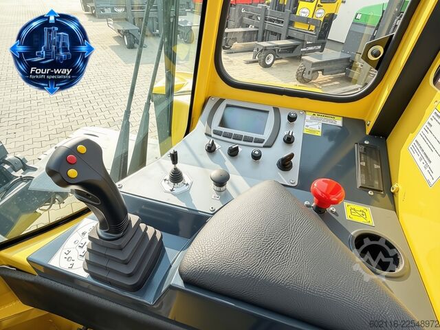 4-way forklift Combilift C4000ET TRIPLEX 6350 WIDE FORK POSITIONE