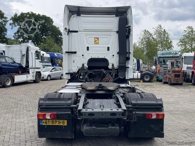 Standard-SZM Mercedes-Benz Actros 1845 Dutch truck.  FRIGO