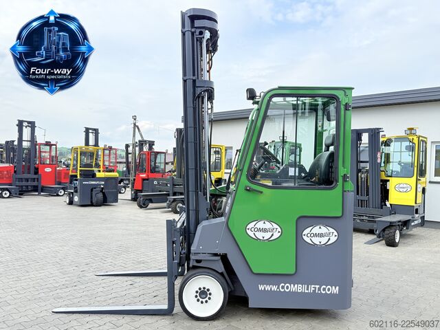 Vierwegestapler Combilift CB4000 GAS TRIPLEX 6800 POSITIONER CABIN