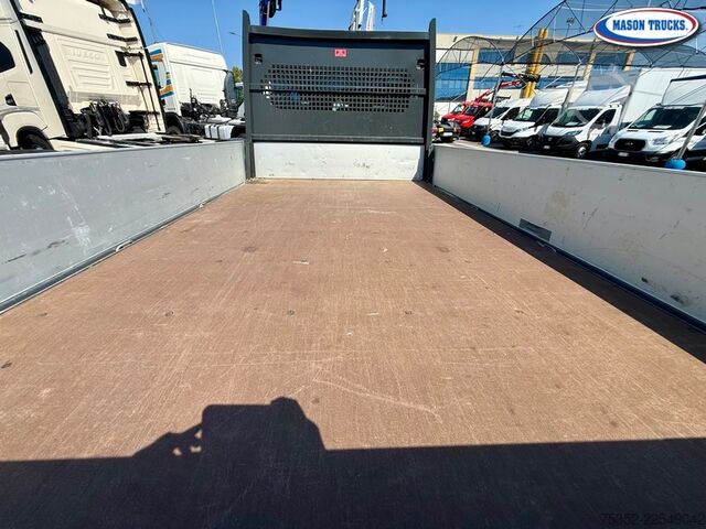 Pick-up van Peugeot Boxer 435 Doppia Cabina 140 HDI