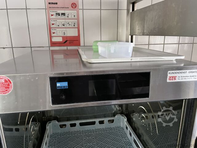 Automatic dishwasher Dishwasher Meiko M-iClean UM+ Geschirrspülmaschine