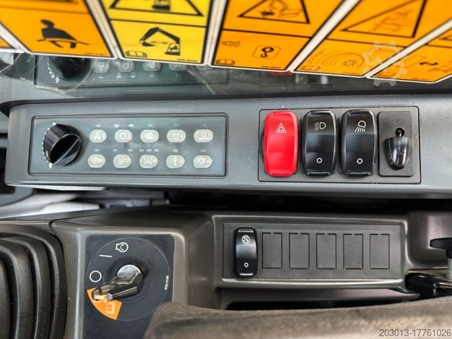 Mobilbagger CATERPILLAR M315F Mobilbagger *7.865 h *Schnellwechsel