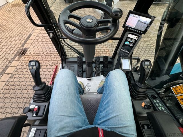 Mobilbagger CATERPILLAR M315F Mobilbagger *7.865 h *Schnellwechsel