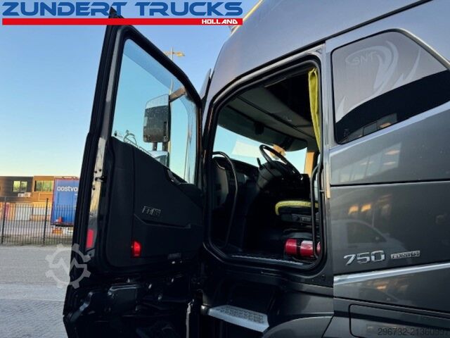 Standard-SZM Volvo FH16-750 GLOBETROTTER XL, IPARCOOL , 2 TANKS, 2...