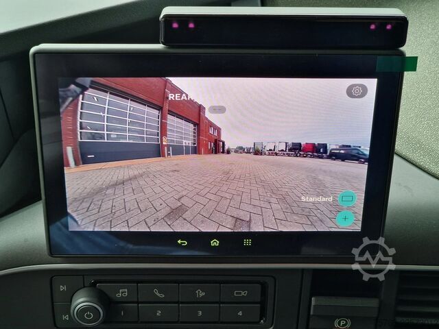 Standard-SZM Volvo FH 13.500 Aero Globetrotter XL 4x2 - New - Full...