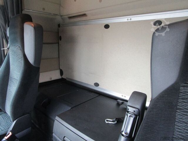 Standard tractor unit MERCEDES-BENZ Actros 1843 LS MP4 *EURO.6+2xKLIMA+Nebenantrieb*