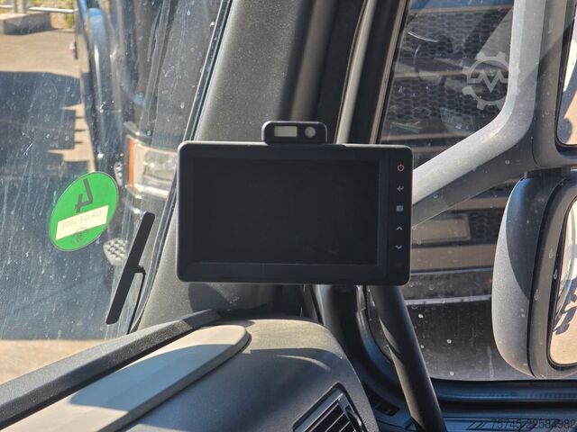 Refrigerated truck VOLVO FM 460 * FRIGOBLOCK *VOLLLUFT*LBW 2.5T PALFINGER