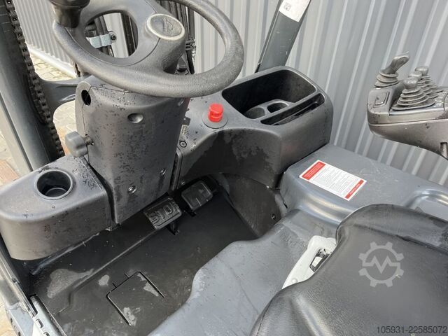 Elektro 4 Rad-Stapler Linde E16P-02