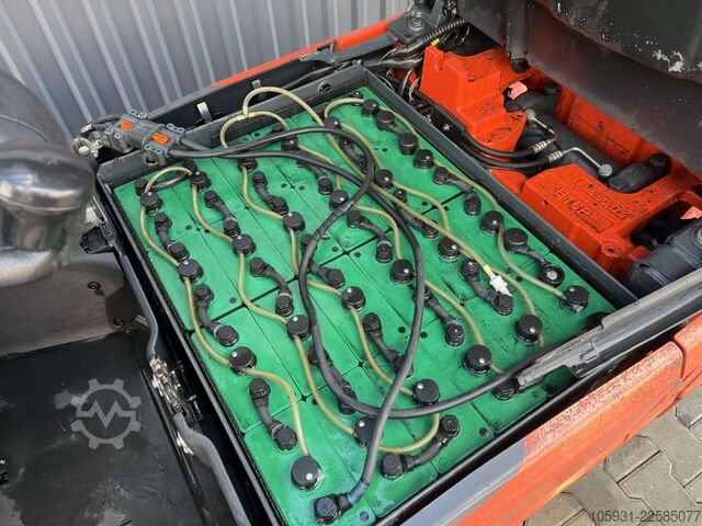 Elektro 4 Rad-Stapler Linde E16P-02