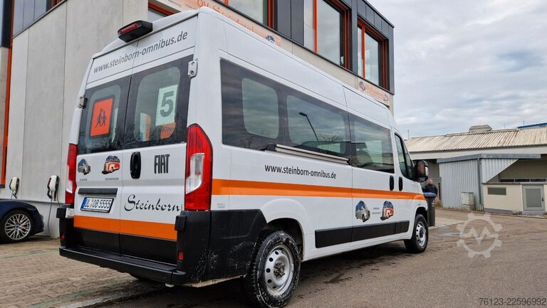 Minibus FIAT Ducato 9 Sitzer Mobility Airlineboden Rolli